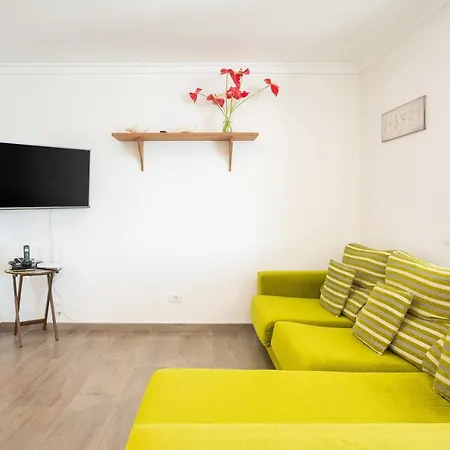 Casa Avenida Del Agujero Feriehus