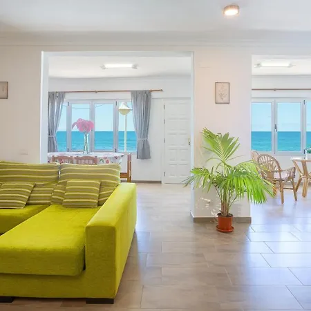 Casa Avenida Del Agujero Feriehus Gáldar