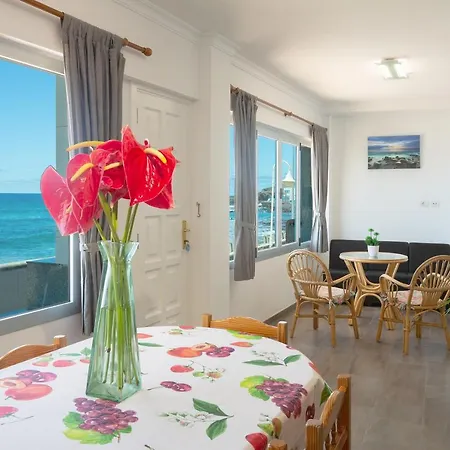 Casa Avenida Del Agujero Feriehus